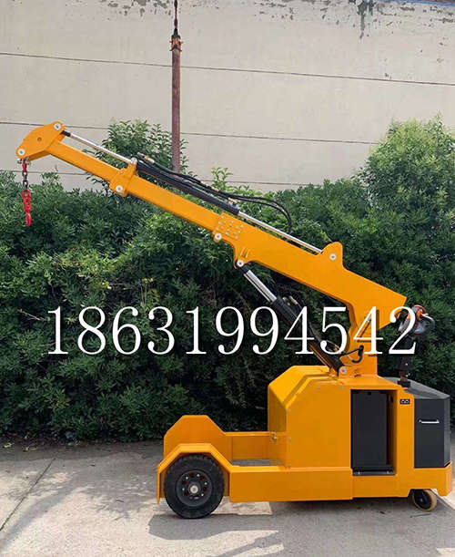 兴平市车载吊机小型吊水泥移动起重机家用车车载兴平市附近车载吊机